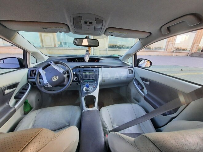 Toyota Prius 2011, 256,333 km - 1.8 l - Gəncə