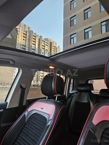 Volkswagen Tiguan 2011, 250,000 km - 2.0 l - Bakı