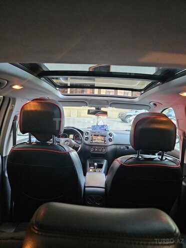 Volkswagen Tiguan 2011, 250,000 km - 2.0 l - Bakı