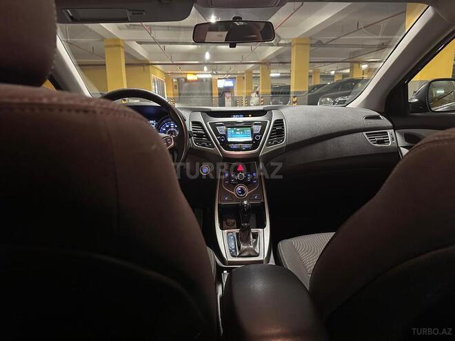 Hyundai Elantra 2015, 99,000 km - 1.8 l - Bakı