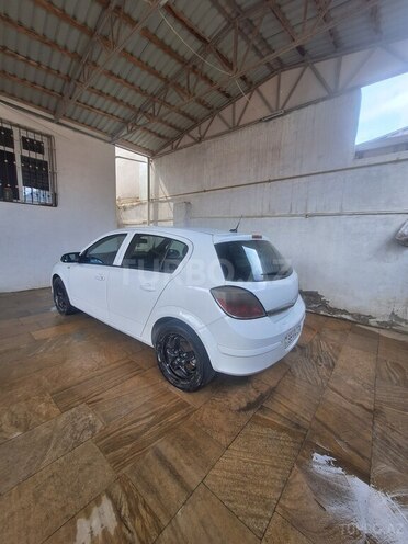 Opel Astra 2005, 330,000 km - 1.3 l - Bakı