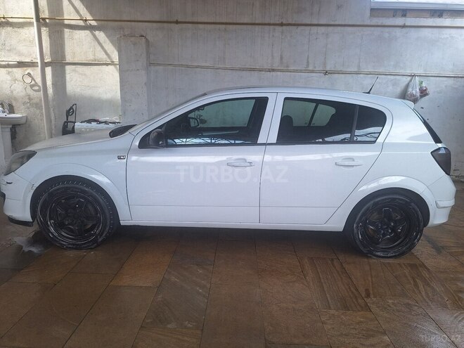 Opel Astra 2005, 330,000 km - 1.3 l - Bakı