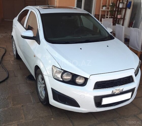 Chevrolet Aveo-4