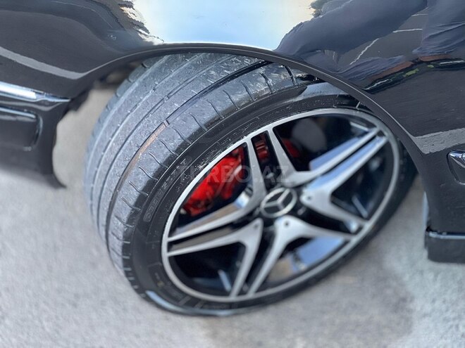 Mercedes E 280 1999, 215,300 km - 2.8 l - Sumqayıt
