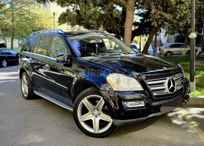 Mercedes GL 550 2010, 163,000 km - 5.5 l - Bakı