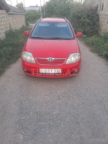 Toyota Corolla 2005, 260,000 km - 1.4 l - Quba
