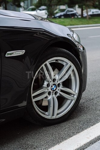 BMW 525 2013, 347,000 km - 2.0 л - Bakı