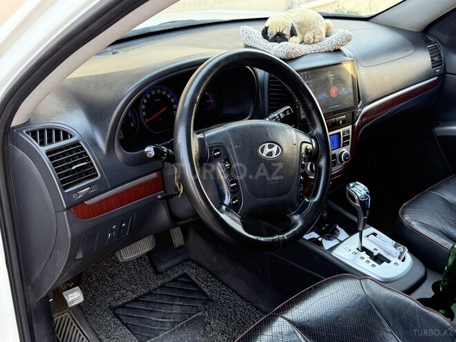 Hyundai Santa Fe-5