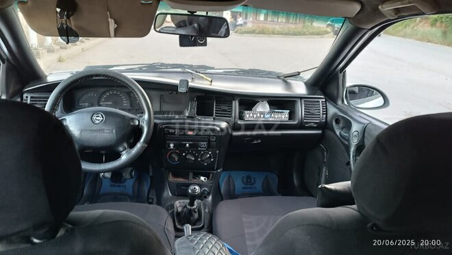 Opel Astra 1996, 150,000 km - 1.7 l - Quba