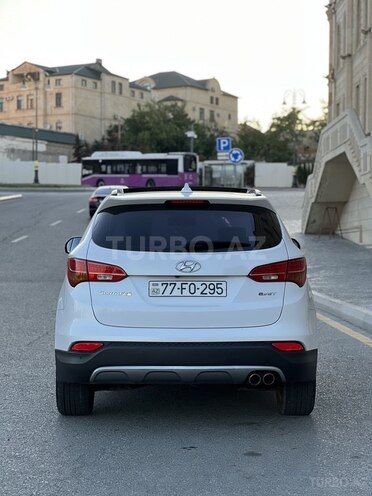 Hyundai Santa Fe-8