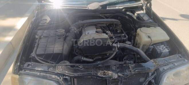 Mercedes C 230 1997, 61,551 km - 2.3 л - Bakı