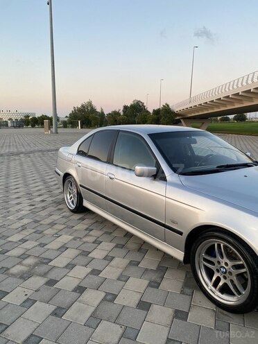 BMW 528 1997, 294,000 km - 2.8 l - Bakı