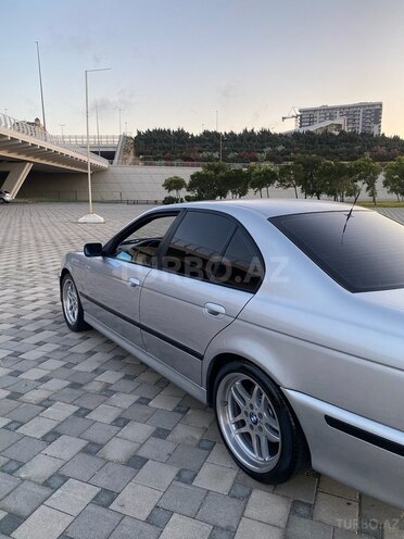 BMW 528 1997, 294,000 km - 2.8 l - Bakı