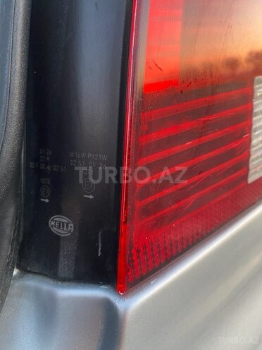 BMW 528 1997, 294,000 km - 2.8 l - Bakı