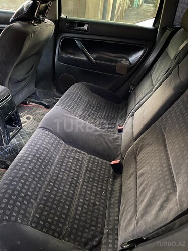 Volkswagen Passat 2002, 217,000 km - 1.8 l - Bakı
