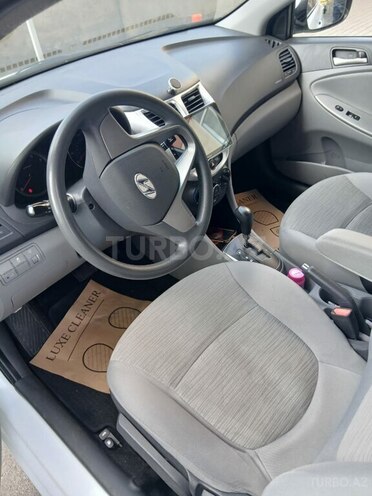 Hyundai Accent 2016, 141,622 km - 1.6 l - Bakı