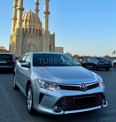 Toyota Camry-2