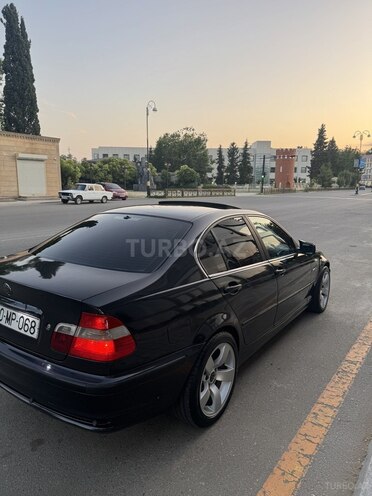 BMW 320-8