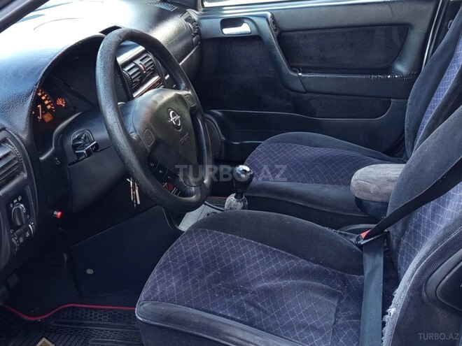 Opel Astra 2000, 245,000 km - 2.0 l - Bərdə