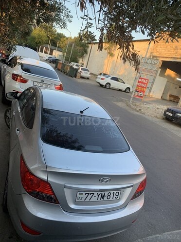 Hyundai Accent 2012, 207,000 km - 1.6 l - Bakı