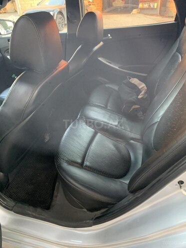 Hyundai Accent 2012, 207,000 km - 1.6 l - Bakı