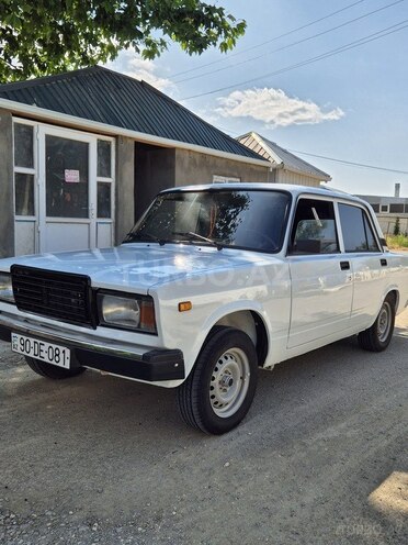 LADA (VAZ) 2107 2008, 75,000 km - 1.6 l - Naftalan