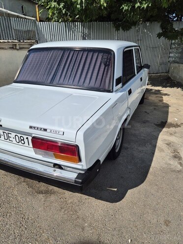 LADA (VAZ) 2107 2008, 75,000 km - 1.6 l - Naftalan