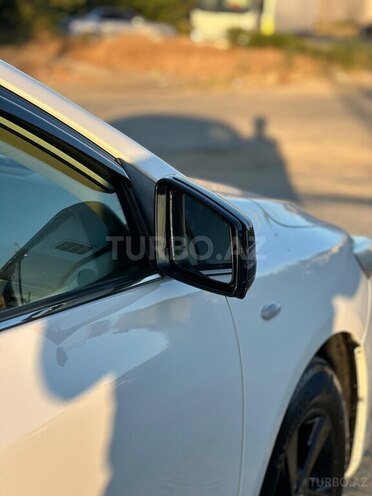 Toyota Corolla 2011, 303,000 km - 1.8 л - Bakı