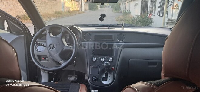 Mitsubishi Airtrek 2002, 150,617 km - 2.0 l - Quba