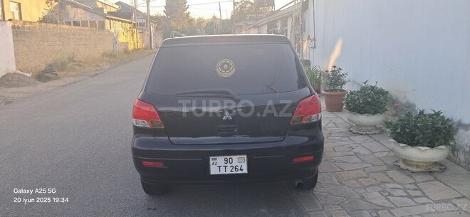 Mitsubishi Airtrek 2002, 150,617 km - 2.0 l - Quba