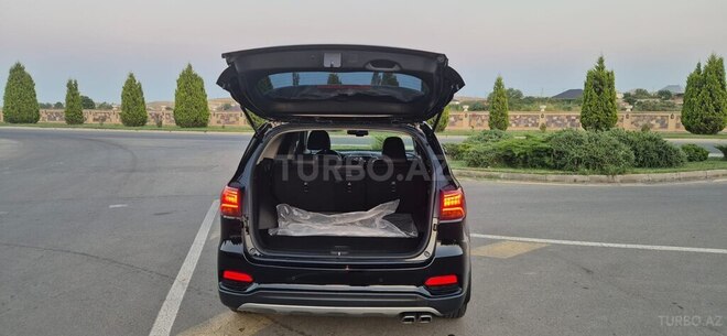 Kia Sorento 2018, 138,300 km - 2.0 l - Naftalan