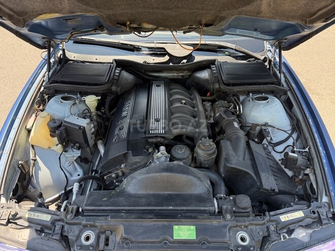 BMW 528 1997, 590,000 km - 2.8 л - Mingəçevir