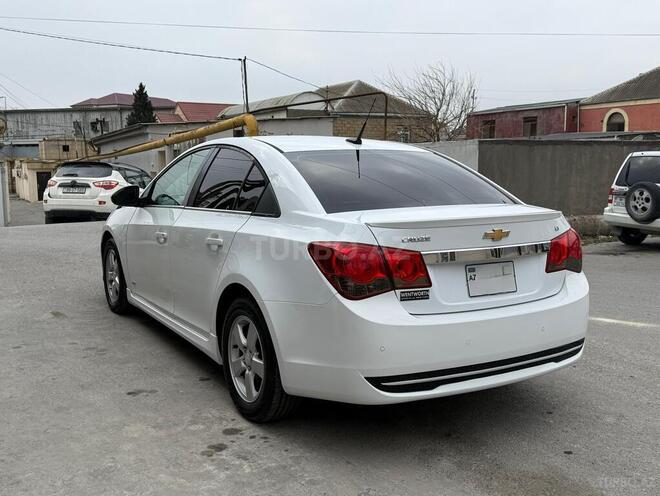 Chevrolet Cruze-7