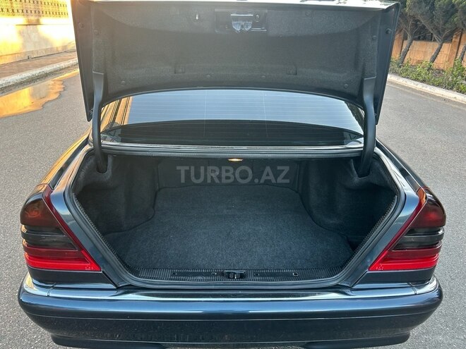 Mercedes C 220 d 2000, 426,000 km - 2.2 л - Bakı
