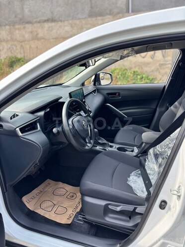Toyota Corolla Cross 2025, 0 km - 2.0 л - Bakı
