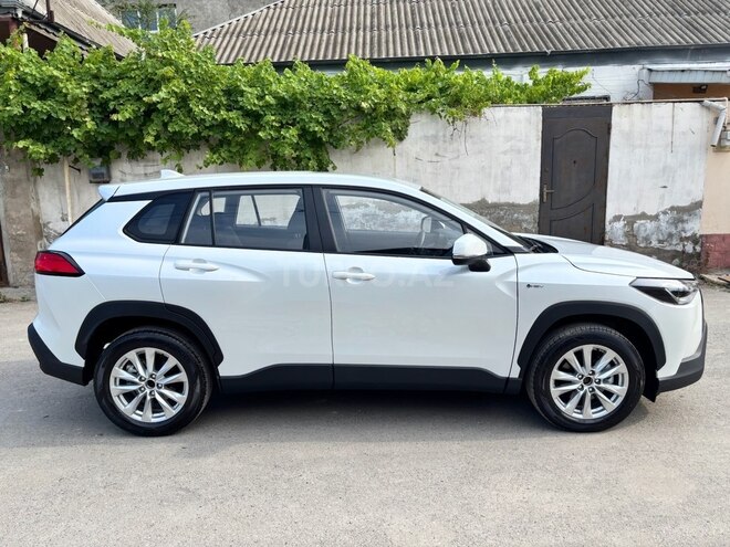 Toyota Corolla Cross 2025, 0 km - 2.0 л - Bakı