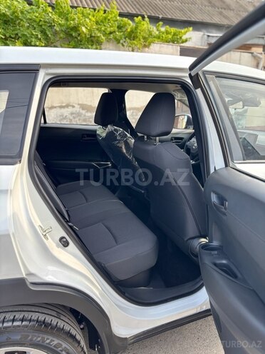 Toyota Corolla Cross 2025, 0 km - 2.0 л - Bakı