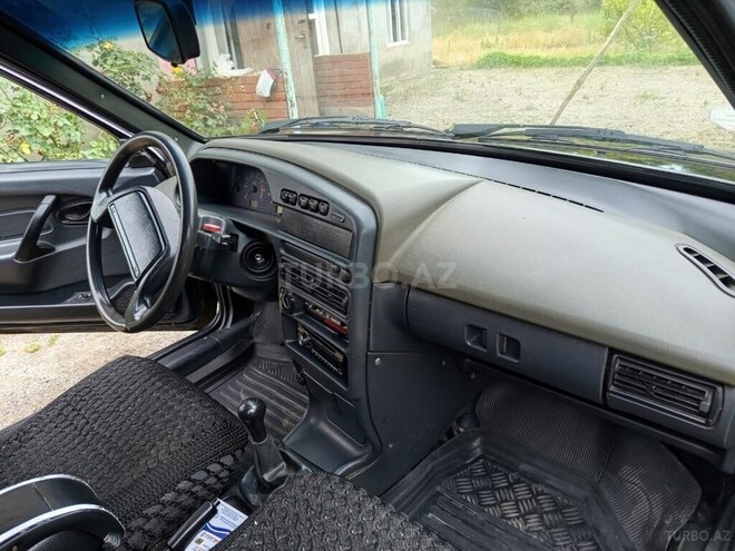LADA (VAZ) 2115 2011, 200,000 km - 1.6 л - Lənkəran