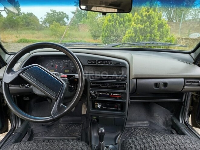 LADA (VAZ) 2115 2011, 200,000 km - 1.6 л - Lənkəran