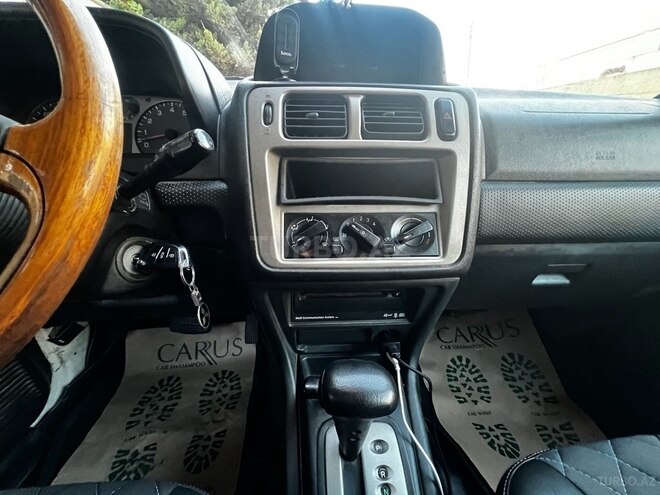 Mitsubishi Pajero io 2001, 240,152 km - 1.8 л - Bakı