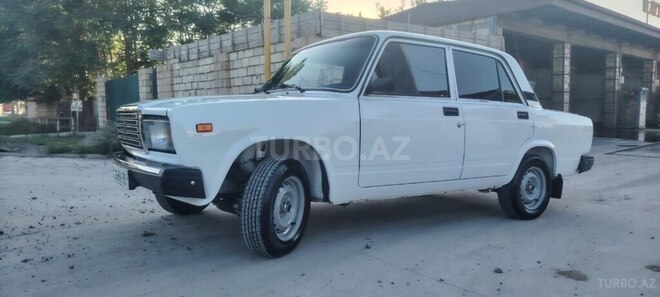 LADA (VAZ) 2107 2007, 70,000 km - 1.6 л - Sabirabad