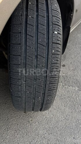 Hyundai Accent 2008, 266,000 km - 1.6 l - Salyan