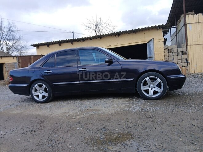Mercedes C 240 1999, 350,000 km - 2.4 l - Salyan