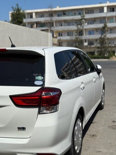 Toyota Corolla Fielder 2017, 112,000 km - 1.5 л - Bakı