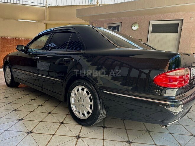 Mercedes E 200 2000, 229,000 km - 2.0 l - Gəncə