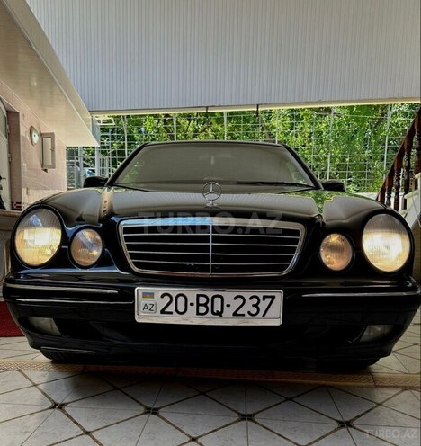 Mercedes E 200 2000, 229,000 km - 2.0 l - Gəncə
