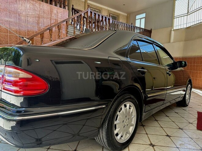 Mercedes E 200 2000, 229,000 km - 2.0 l - Gəncə