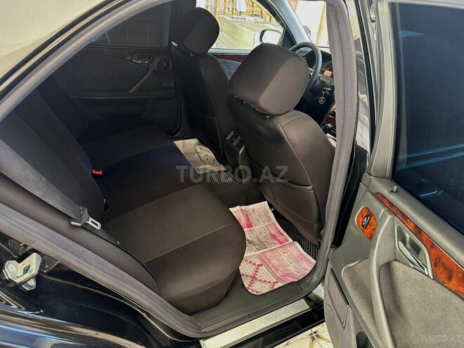 Mercedes E 200 2000, 229,000 km - 2.0 l - Gəncə