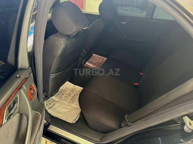 Mercedes E 200 2000, 229,000 km - 2.0 l - Gəncə