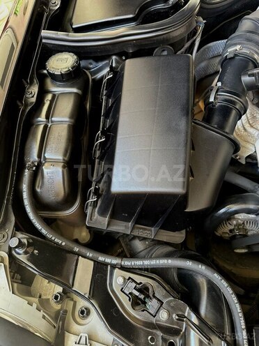 Mercedes E 200 2000, 229,000 km - 2.0 l - Gəncə